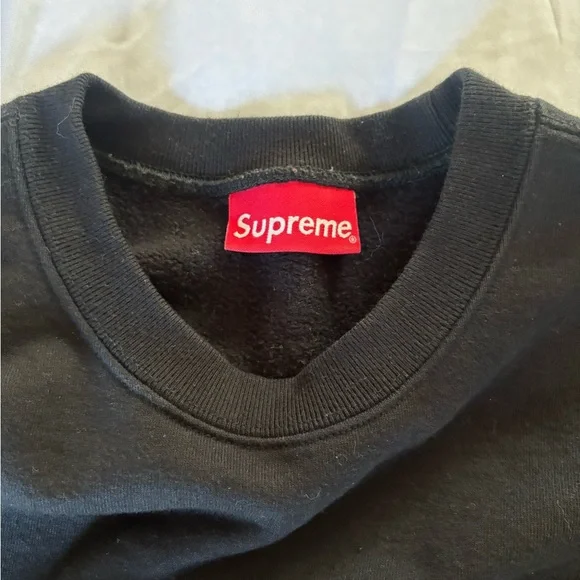 Supreme Black Crewneck Sweater